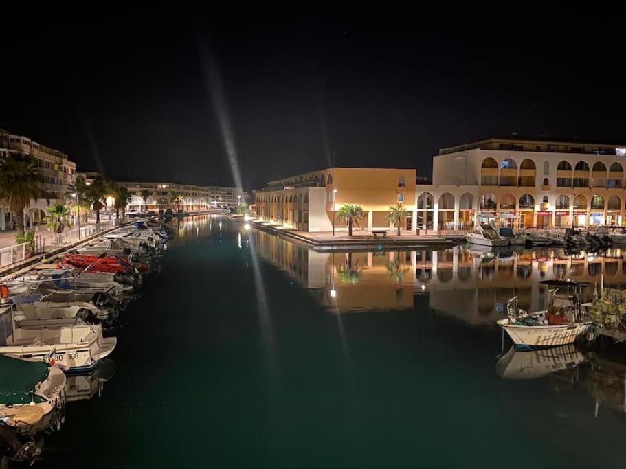 Studette Avec Spa & Jacuzzi Sète Eksteriør bilde